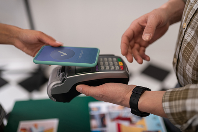 Google Pay で利用できる電子マネー それぞれの特徴やオススメは?